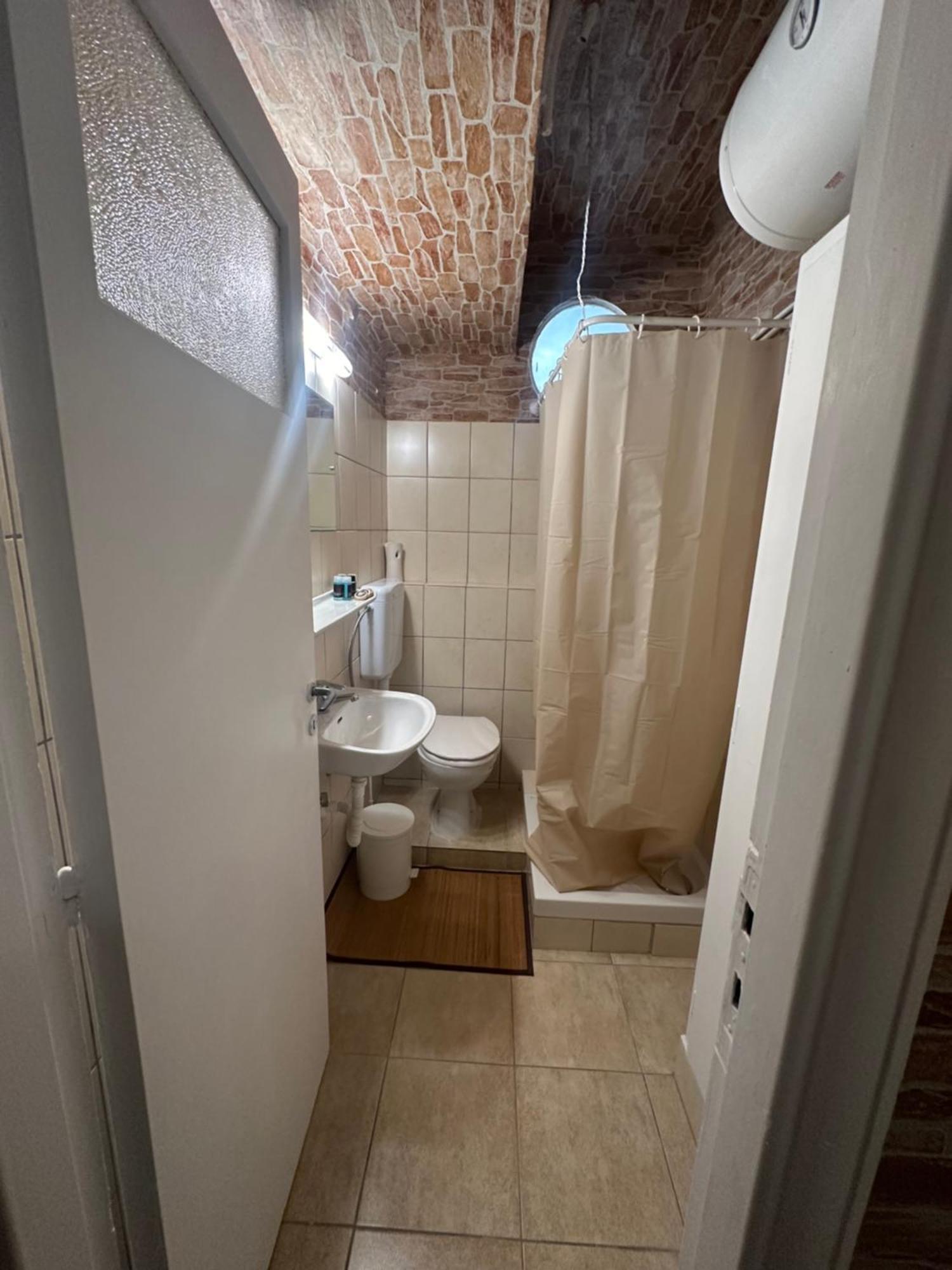 The Cave Apartment Athens Luaran gambar